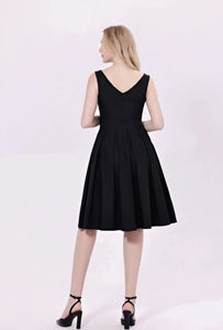 MISS LULO- BLACK SLEEVELESS DRESS