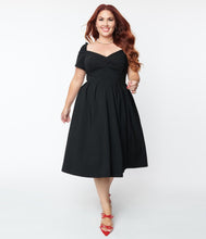 Load image into Gallery viewer, UNIQUE VINTAGE- BLACK SWEETHEART DRESS
