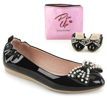 Load image into Gallery viewer, PIN UP COUTURE- IVY BLACK OR PINK PAT FLATS
